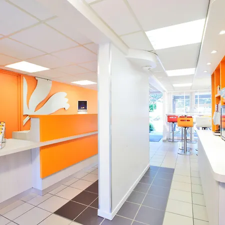 Premiere Classe Hotel