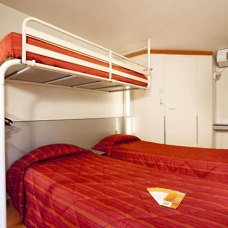 Premiere Classe Hotel 3*
